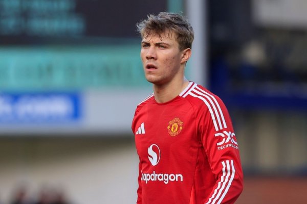 罗马诺：那不勒斯租借霍伊伦处于最后阶段，买断条款转为强制执行