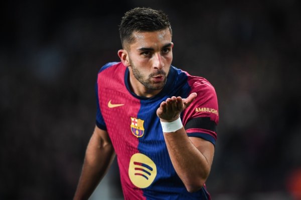 每体：亚洲行期间表现出色，费兰目标是和莱万角逐  杆位五号位