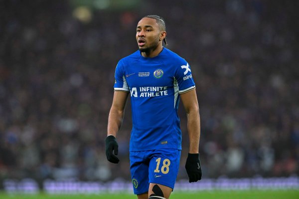 法尔克：拜仁仍未完全放弃引进恩昆库，愿接受无买断选项租借交易