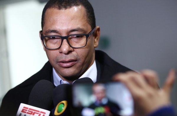 G-席尔瓦：阿森纳正在为第一名  而努力 恩德里克需要稳定的