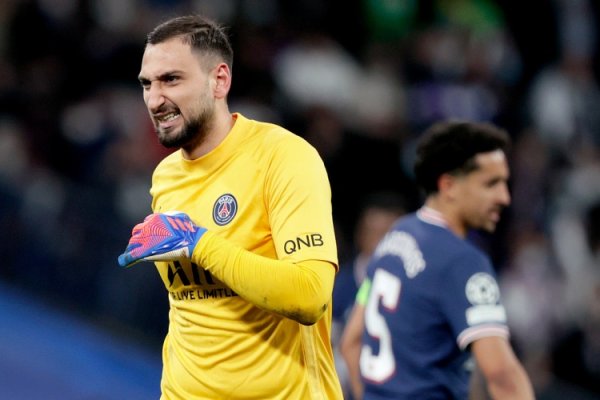 罗马诺：切尔西对现有守门员阵形    感到满意，未商谈引进多