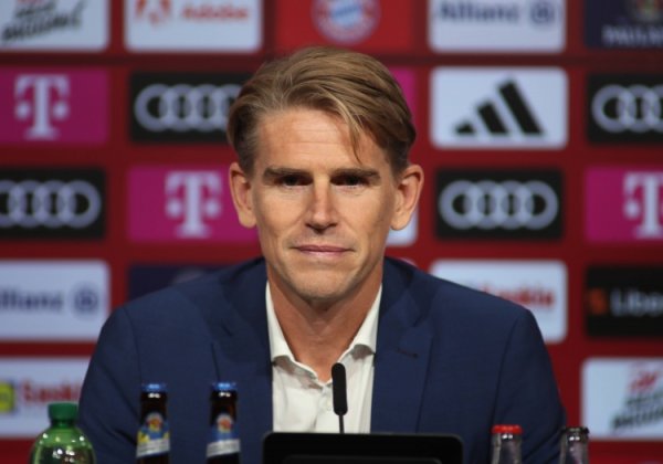 弗罗因德：乌尔比希走在正确的道路上，但诺伊尔竞技状态  极佳