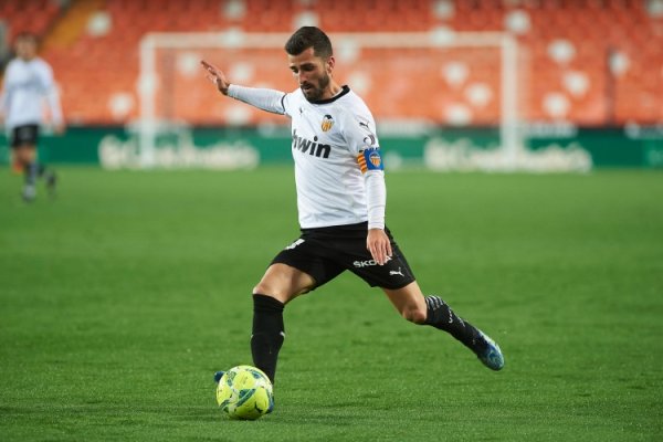 阿斯报：不满球队战绩，瓦伦西亚领队  加亚遭到自家球迷嘘声对