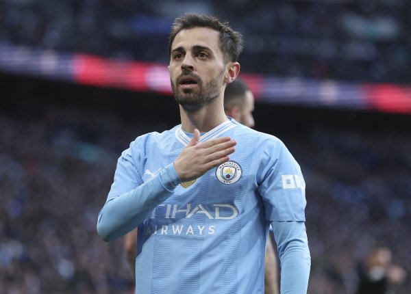 鲁伊-科斯塔谈B席：没有人能保证带回他，而且现在他是曼城领队