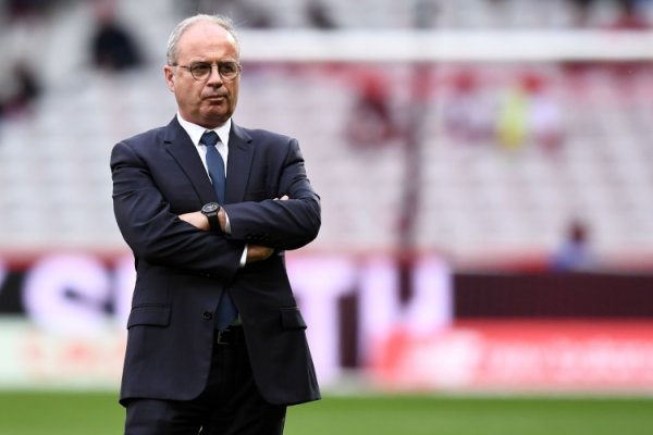 坎波斯谈巴黎引援理念：优先选择球商出众、具备队伍  精神的球