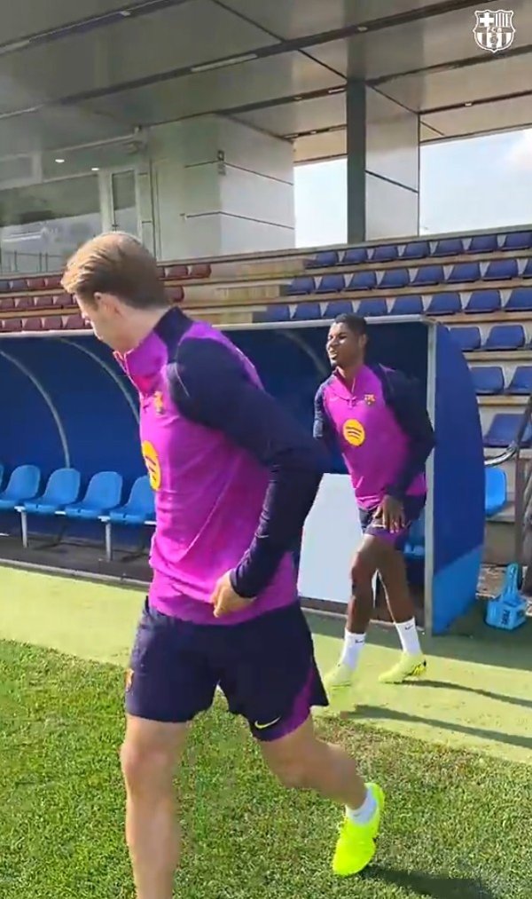 巴萨官方晒视频：各国家队球员复健    练习