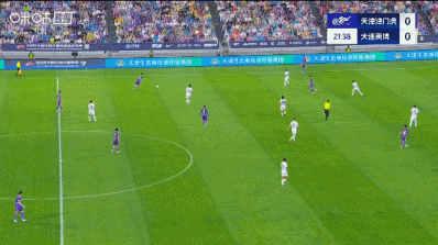 赛季第13球！基莱斯多人包夹下左脚兜射破门，王秋明脚后跟助功