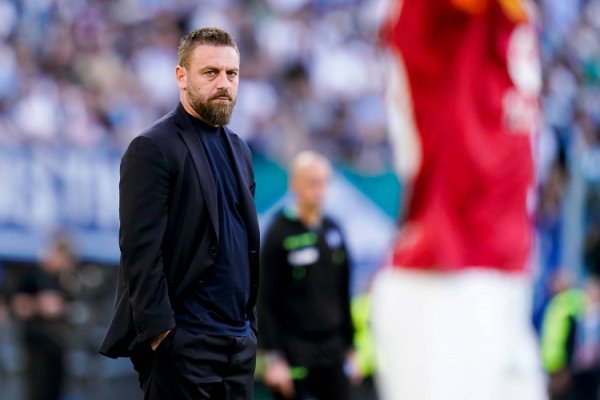 罗马诺：德罗西已与热那亚签署执教合同，期限到明年6月+1年选